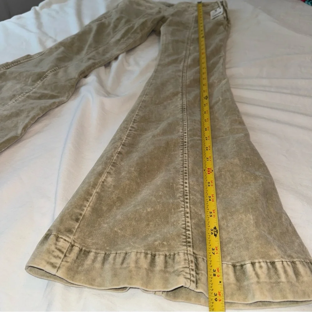 NWT Free People Flare Corduroy Pants with Zipper Stretchy Size 0 - Picture 4 of 12